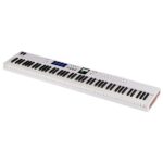 Scène et Studio : Avis sur la polyvalence du clavier Arturia KeyLab Essential 88 mk3 White