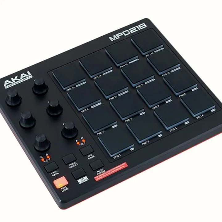 AKAI Professional MPD 218 / Avis et Test