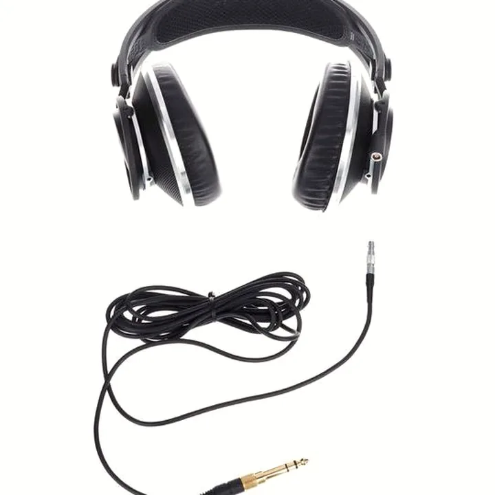 AKG K-812 Test, Avis, Comparatif