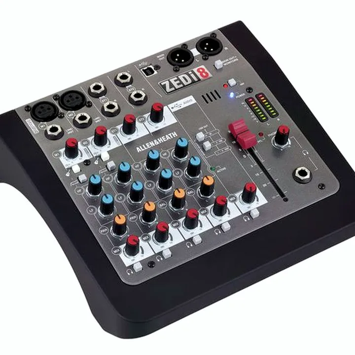 Allen & Heath ZEDi-8 , Test et Avis