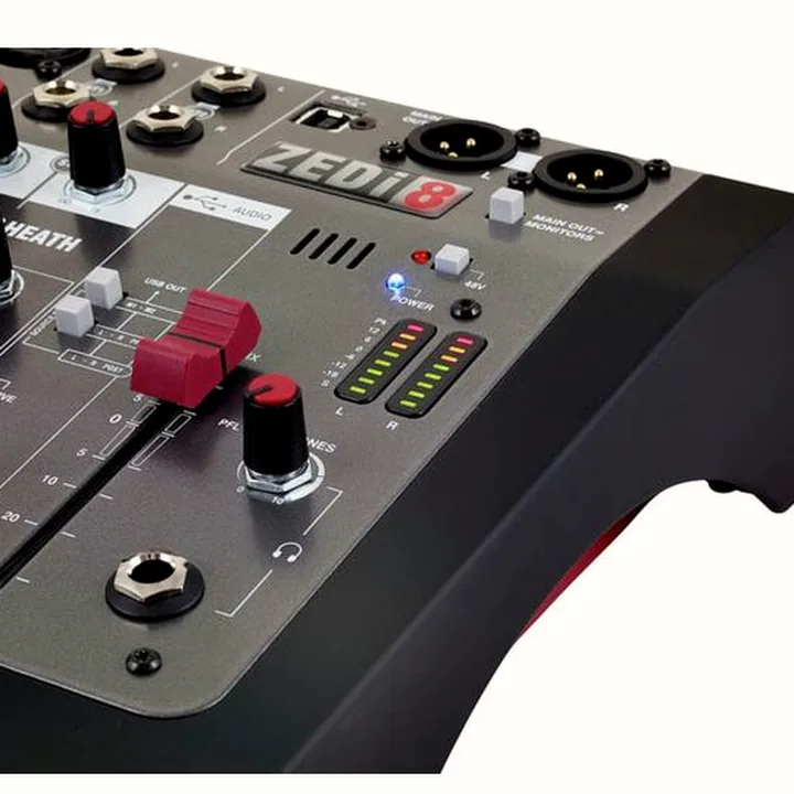 Allen & Heath ZEDi-8 , Test et Avis