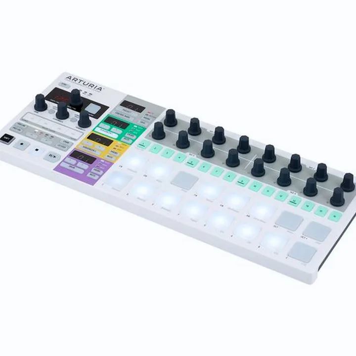 Arturia Beatstep Pro Bag Bundle / Test, Avis