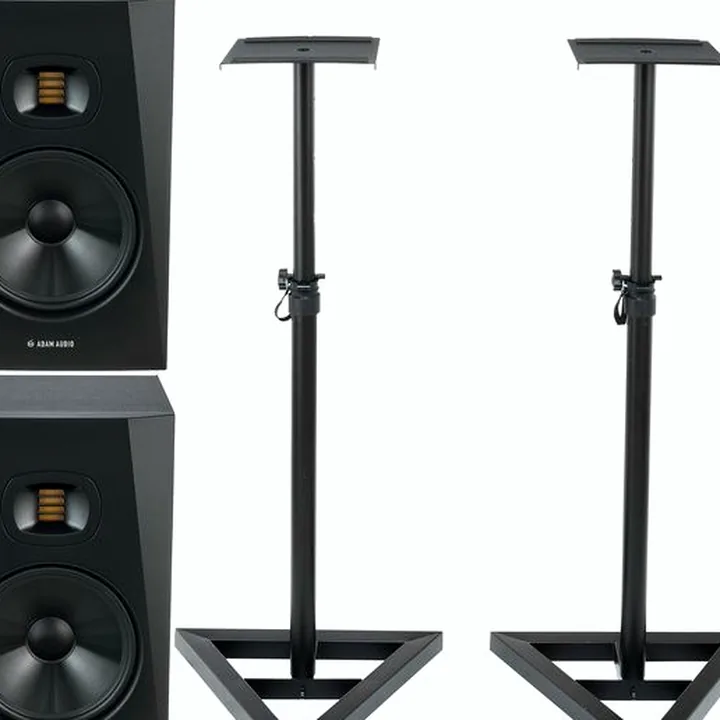 Avis et Test Adam T8V Stand Bundle