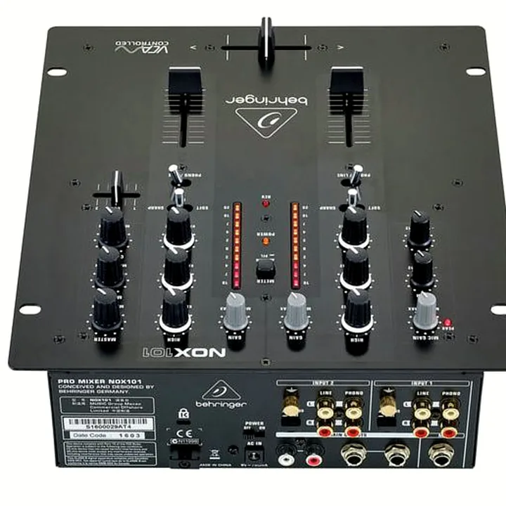 Avis et Test : Behringer NOX101 DJ-Mixer