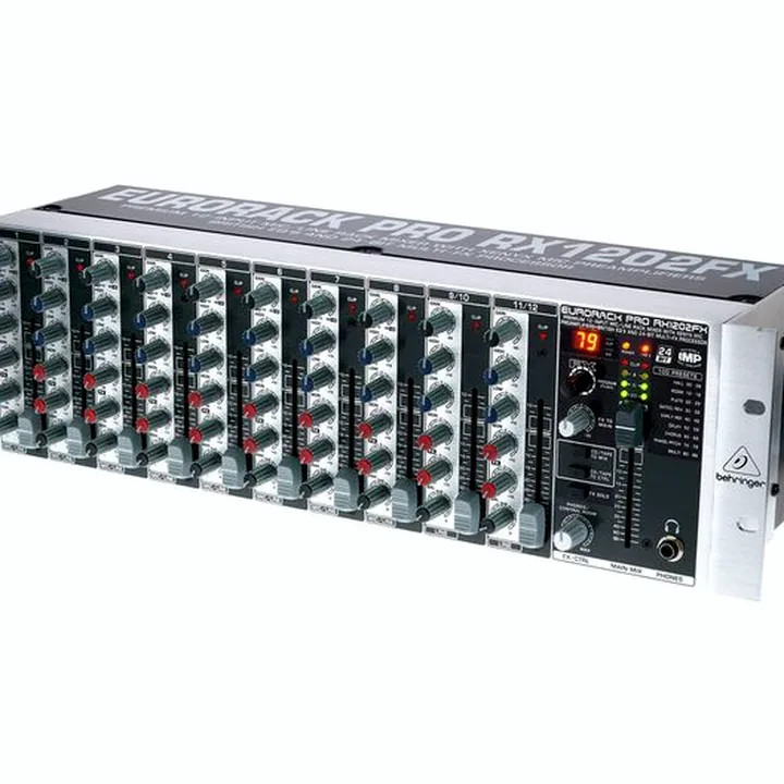 Avis et Test : Behringer RX1202FX V2
