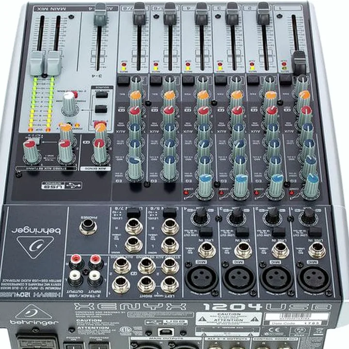 Avis et Test : Behringer XENYX 1204 USB Bundle