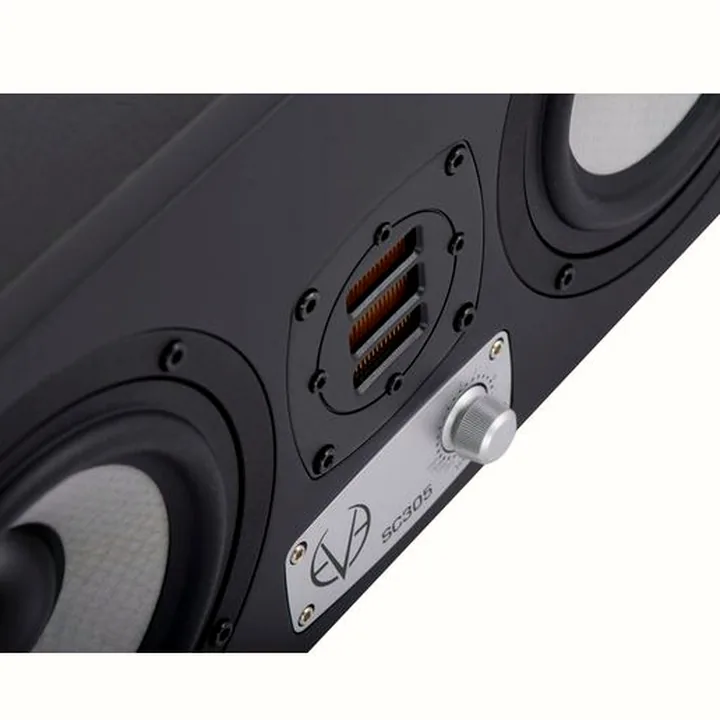 Avis et Test de l’enceinte EVE audio SC305