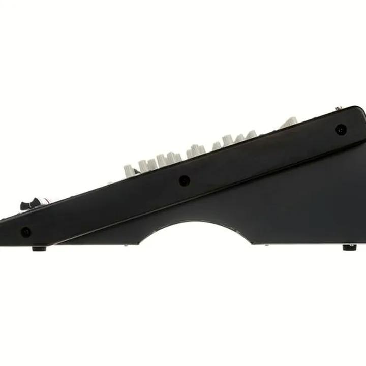 Avis et Test : Korg MW-2408