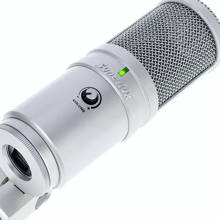 Avis et Test : Superlux E205U