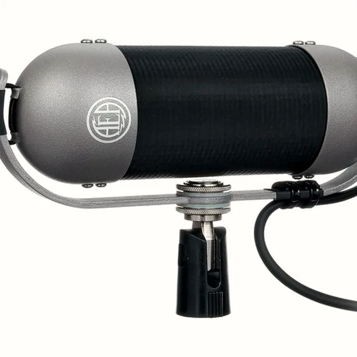 Avis, Test : AEA R92