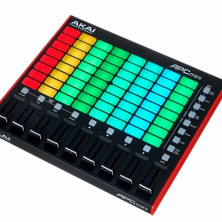 Avis, Test : AKAI Professional APC mini MK2