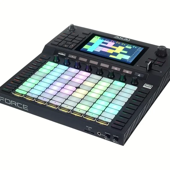 Avis & Test : AKAI Professional Force