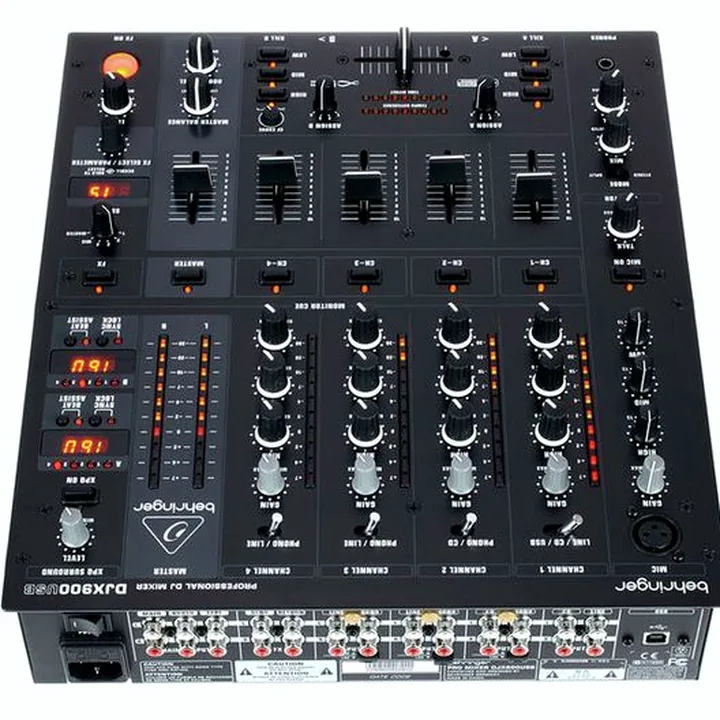 Avis & Test : Behringer DJX900USB