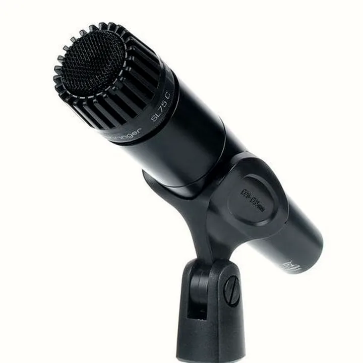 Test et Avis : Behringer SL 75C