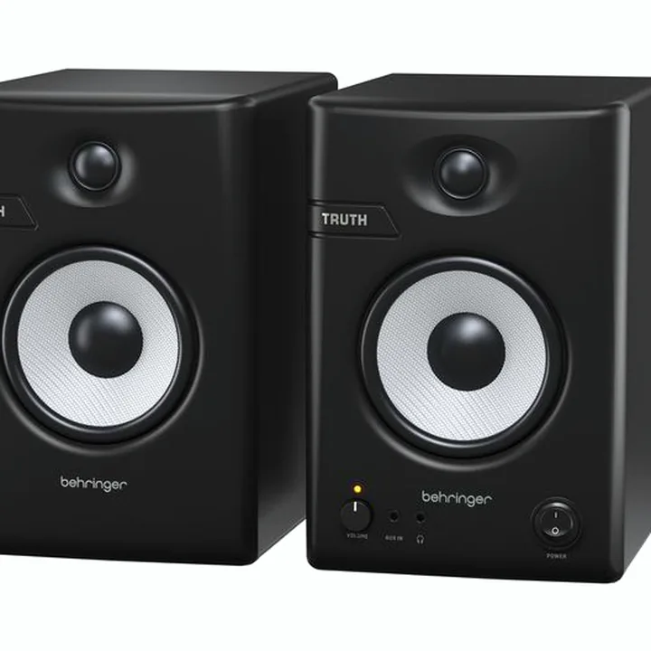 Avis & Test : Behringer Truth 4.5