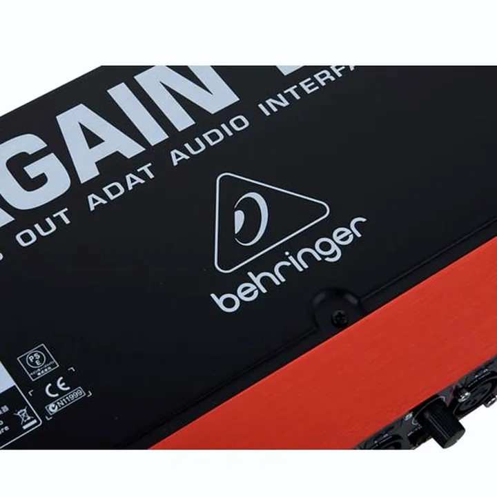 Avis, Test du préamplificateurBehringer ADA8200 Ultragain