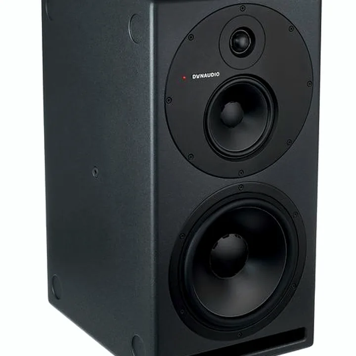 Avis, Test : Dynaudio Core 59