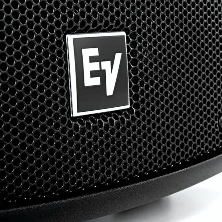 Avis, Test : EV Zx1-90