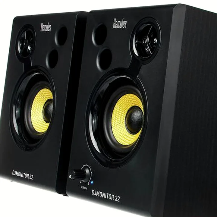 Avis & Test Hercules DJ Monitor 32