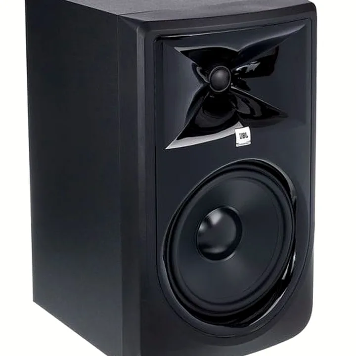 Avis, Test JBL 308P MKII