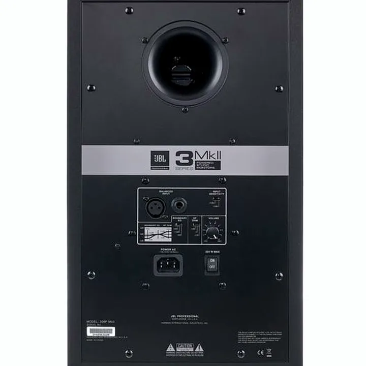 Avis, Test JBL 308P MKII