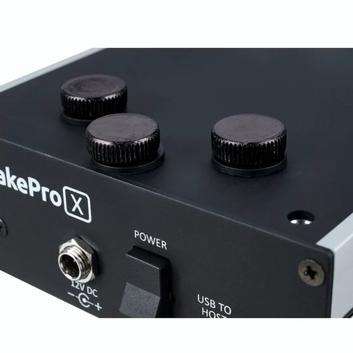 Avis & Test : MakePro X XTEND-A10 xTend Controller