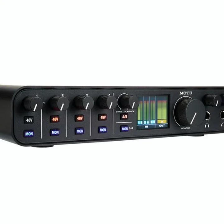 Avis, Test : MOTU M6