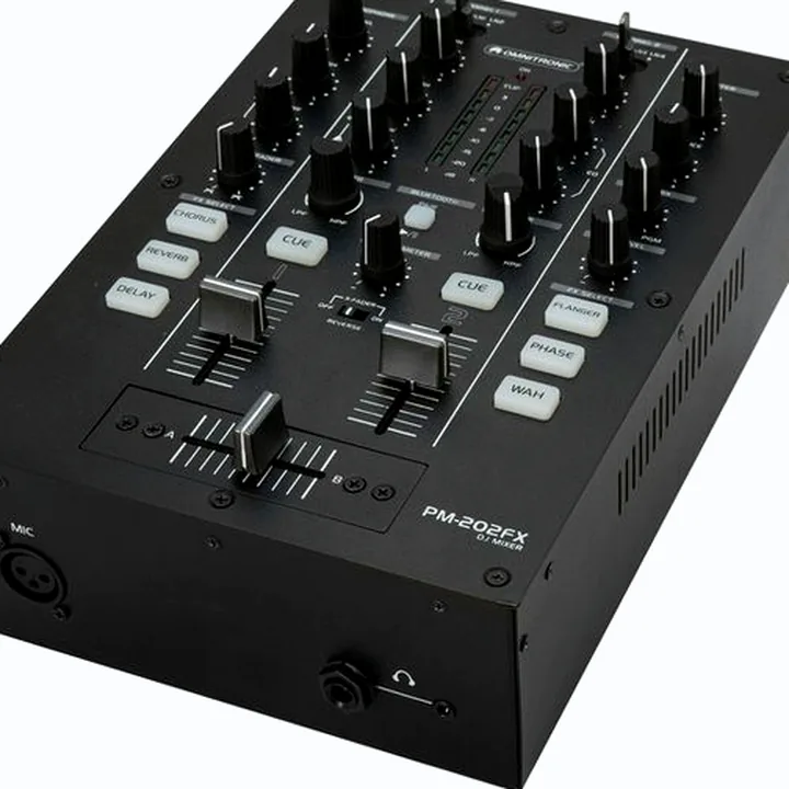 Avis & Test : Omnitronic PM-202FX