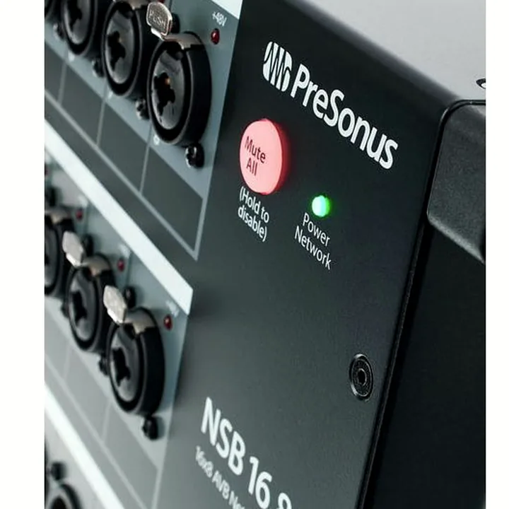 Avis, Test : Presonus NSB 16.8