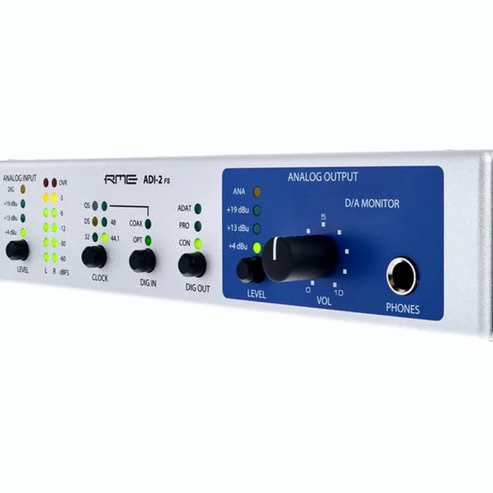 Avis, Test : RME ADI-2 FS