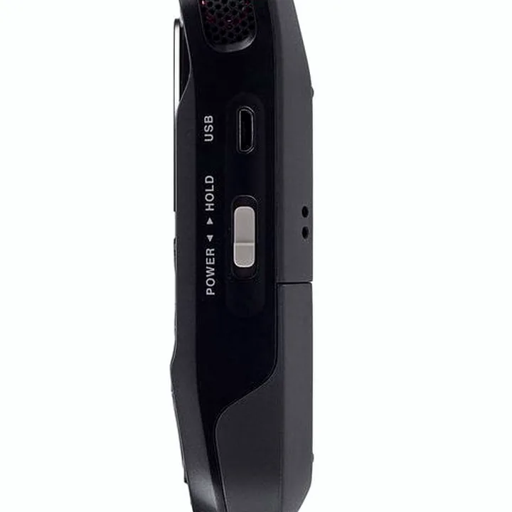 Avis, Test : Roland R-07 black