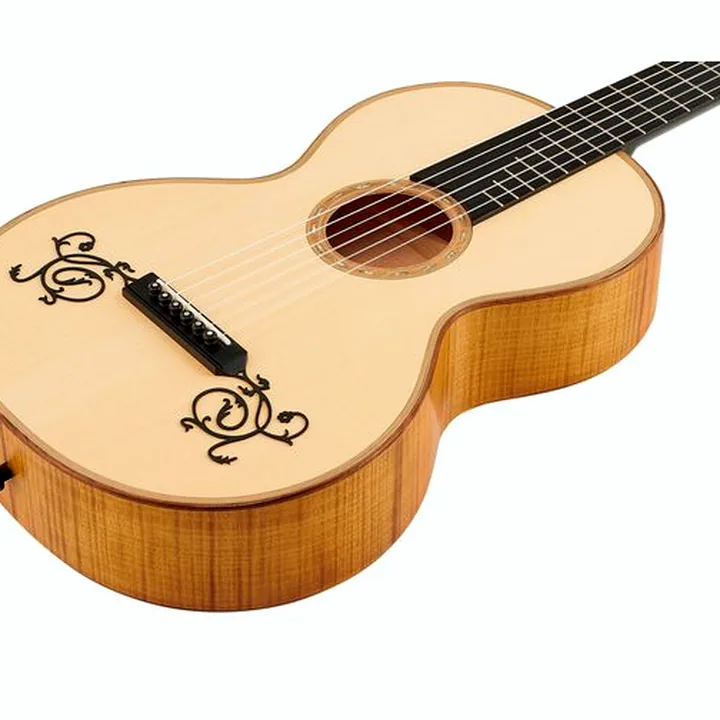 Avis, Test : Scala Vilagio T.H. Romantic Guitar 1850