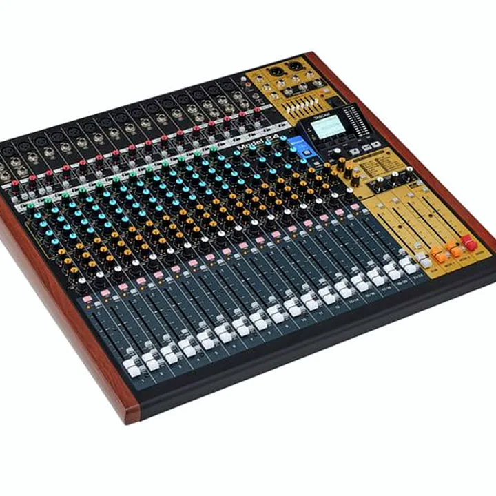 Avis & Test : Tascam Model 24