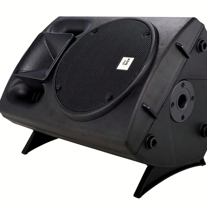 Avis, Test : the box PA 302 A