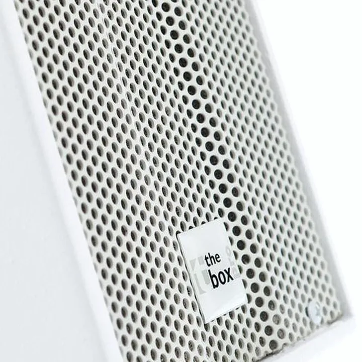 Avis, Test : the box pro Achat 204 WH