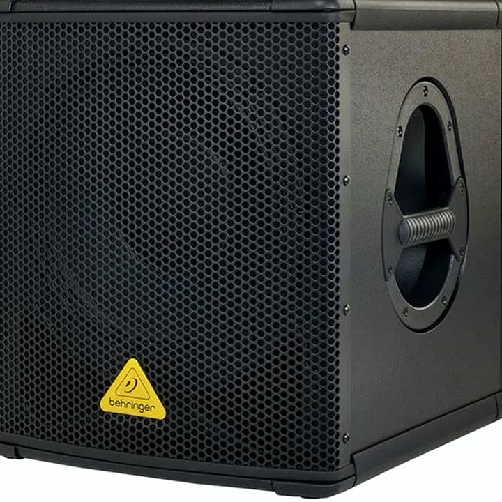 Behringer B1200D Pro : Comparatif, Test, Avis