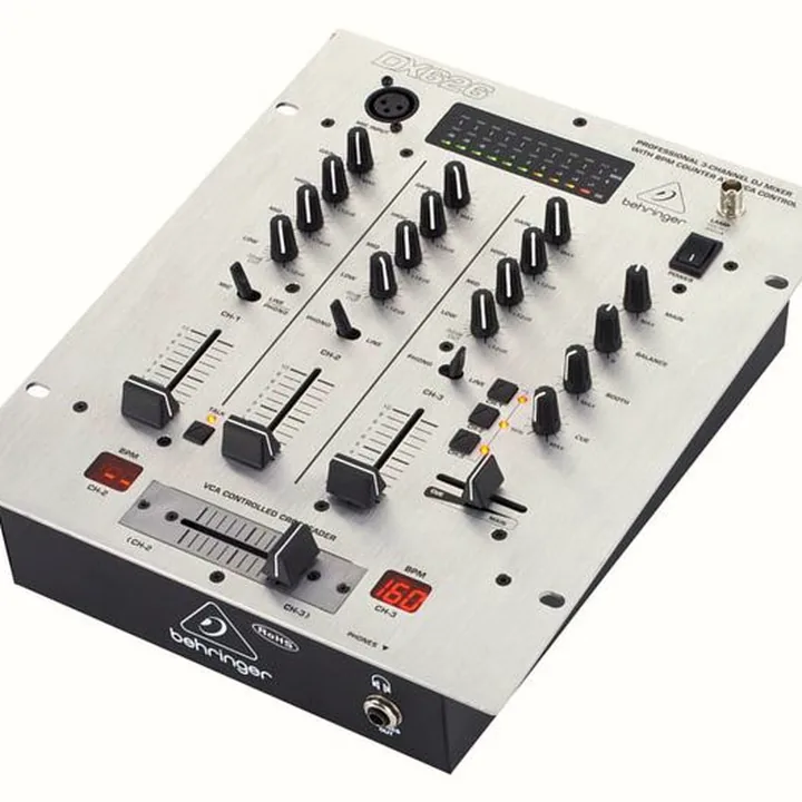 Behringer DX626 Avis, Comparatif & Test