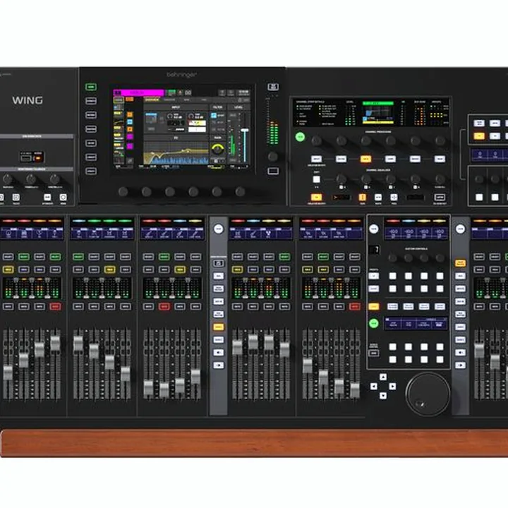 Behringer WING-Bk Test, Comparatif & Avis