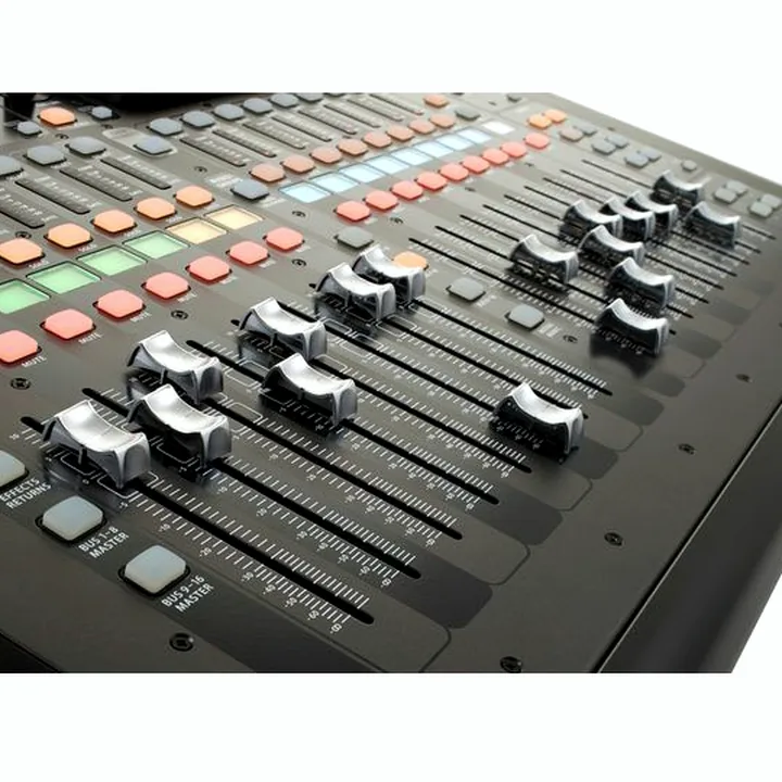 Behringer X32 Compact Hands On Bundle – Avis & Test