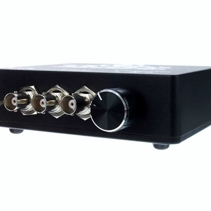 Black Lion Audio Micro Clock MK2 : Comparatif, Test et Avis