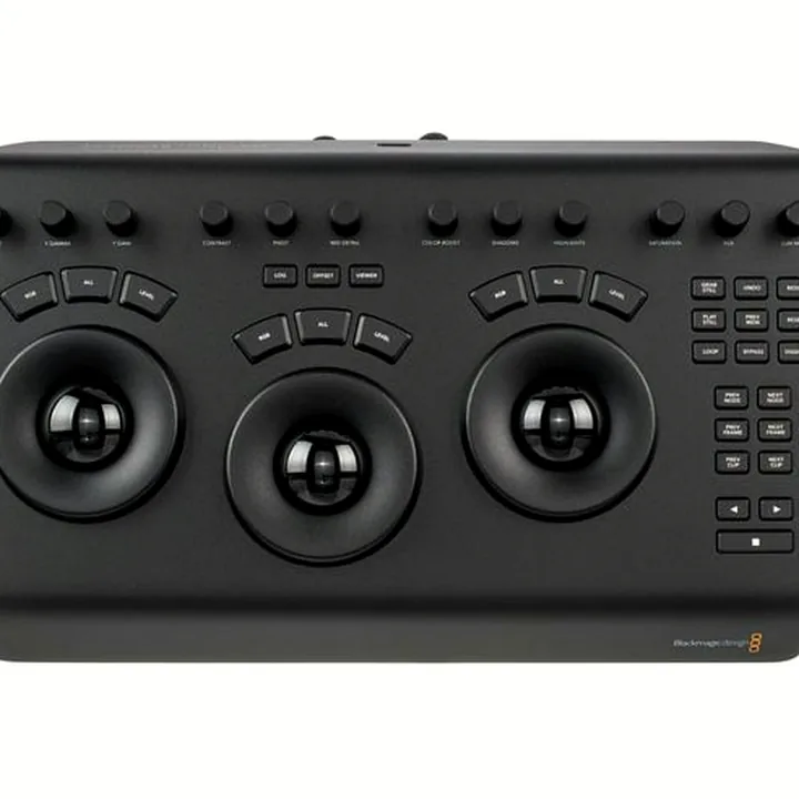 Blackmagic Design DaVinci Resolve Micro Panel : Test, Comparatif & Avis
