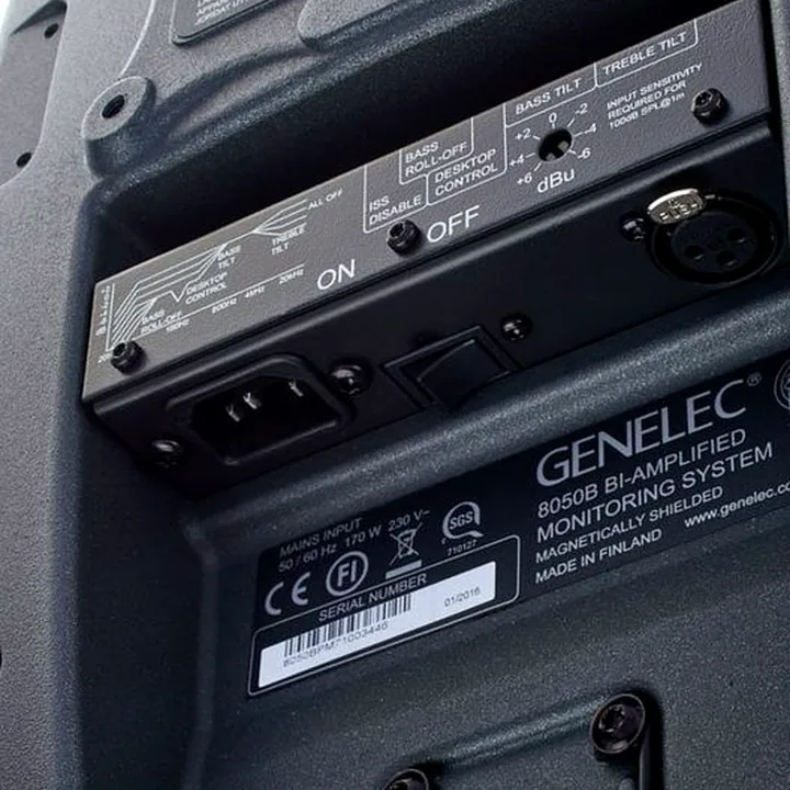 Enceinte de monitoring Genelec 8050 BPM – Comparatif, Test, Avis