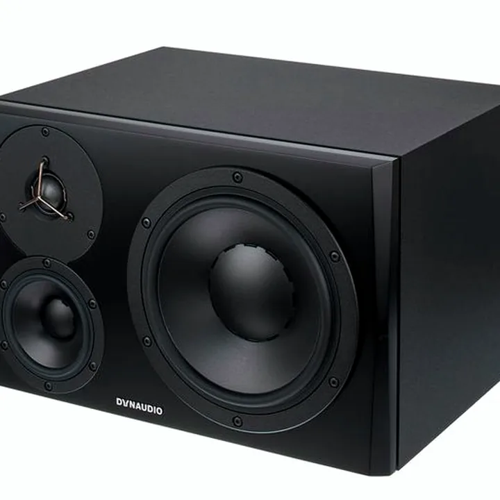 Enceinte Dynaudio LYD-48 Black Left – Avis et Test