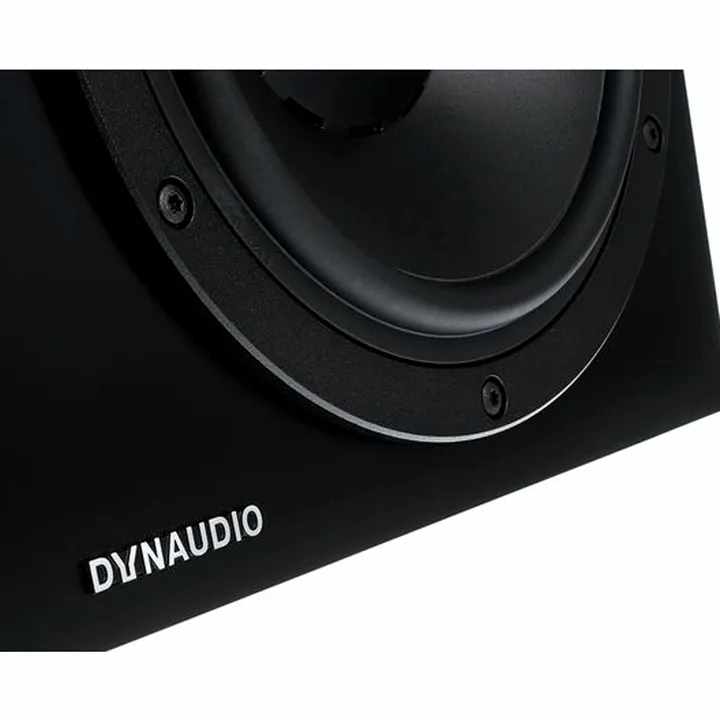 Enceinte Dynaudio LYD-48 Black Left – Avis et Test