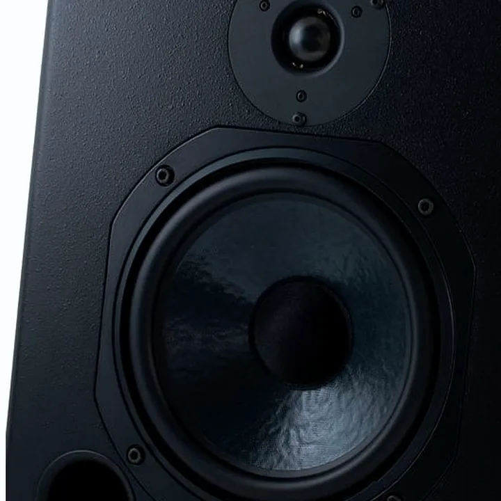 Enceinte monitoring Quested V2108 : Test, Comparatif & Avis