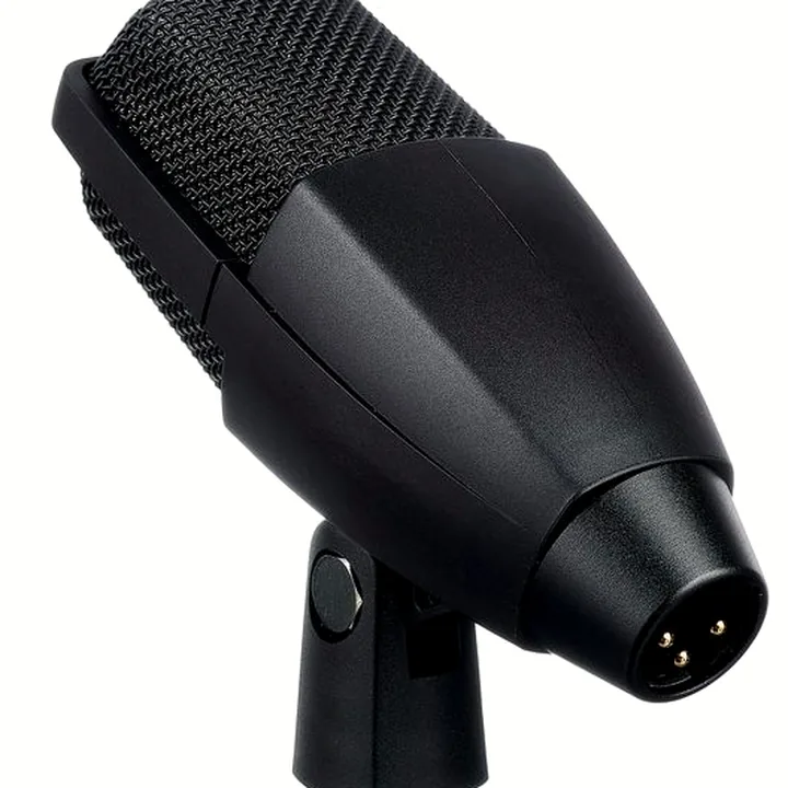 Faut-il investir dans ce micro Sennheiser ? Avis sur le Sennheiser MD 421 Kompakt Cordial Bundle
