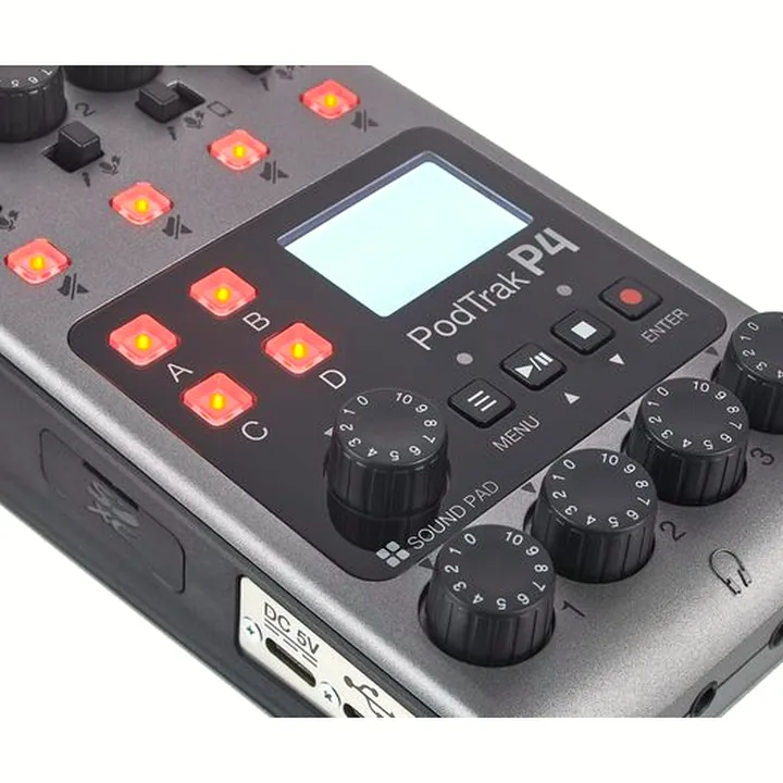 Interface audio Zoom PodTrak P4 BTA-2 Bundle , Test, Avis et Comparatif