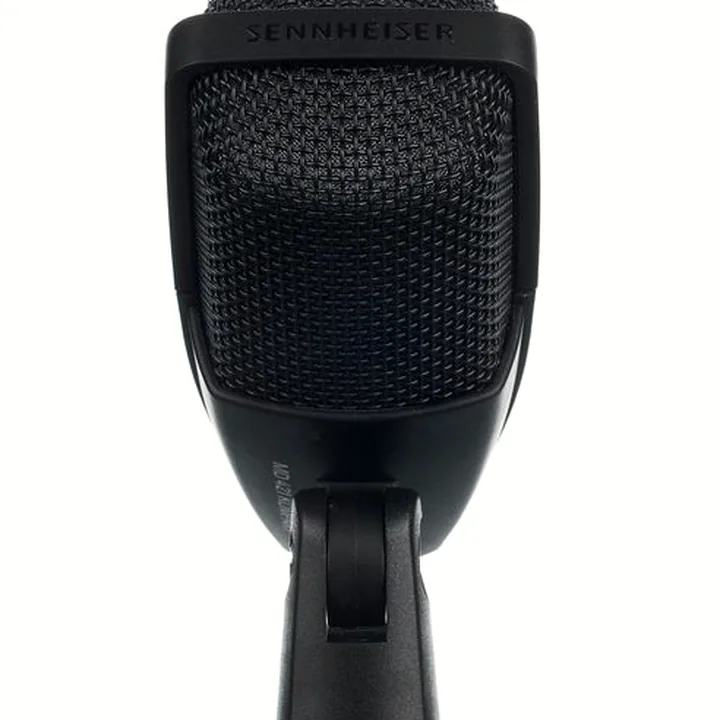 Le microSennheiser MD 421 Kompakt with Drum Clamp / Avis, Test