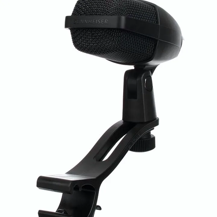 Le microSennheiser MD 421 Kompakt with Drum Clamp / Avis, Test