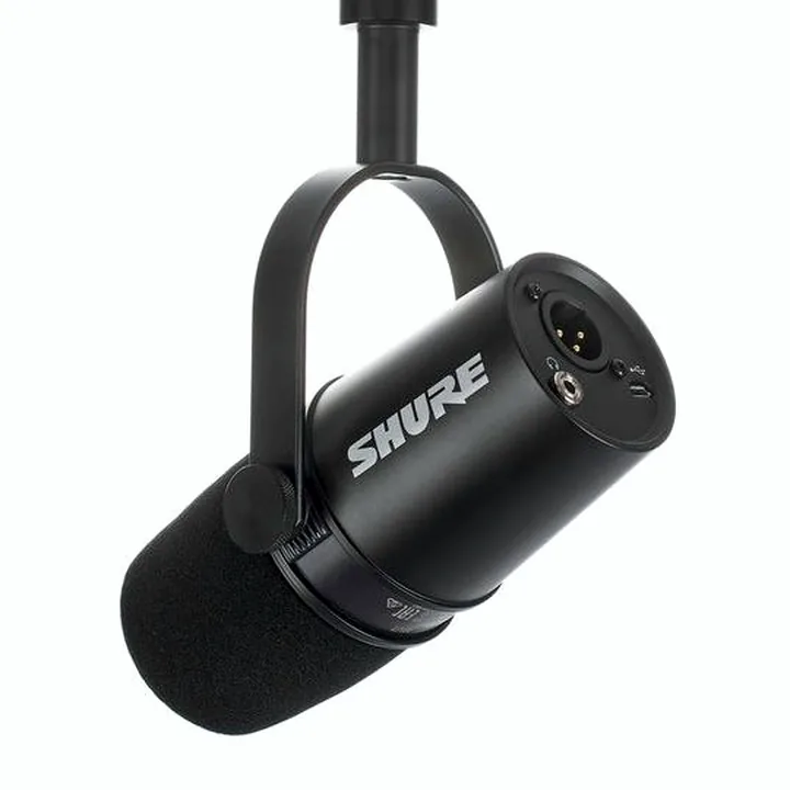 Le micro Shure MV 7 Black Stand Bundle Avis, Comparatif et Test